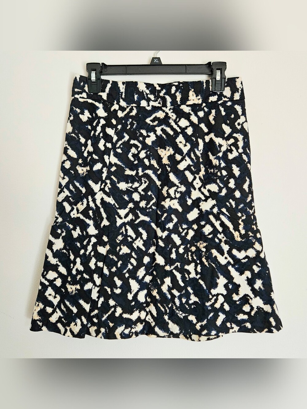 Like-New Ann Taylor 100% Cotton Dark Leopard Print Skirt Navy/Beige/Black Size 4